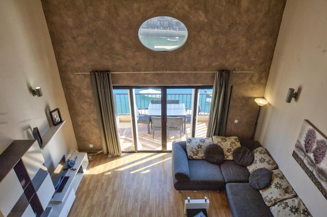Spinola Court - Stunning Seaview Apartment & Penthouse On Spinola Bay By Shortletsmalta Saint Julian's ภายนอก รูปภาพ