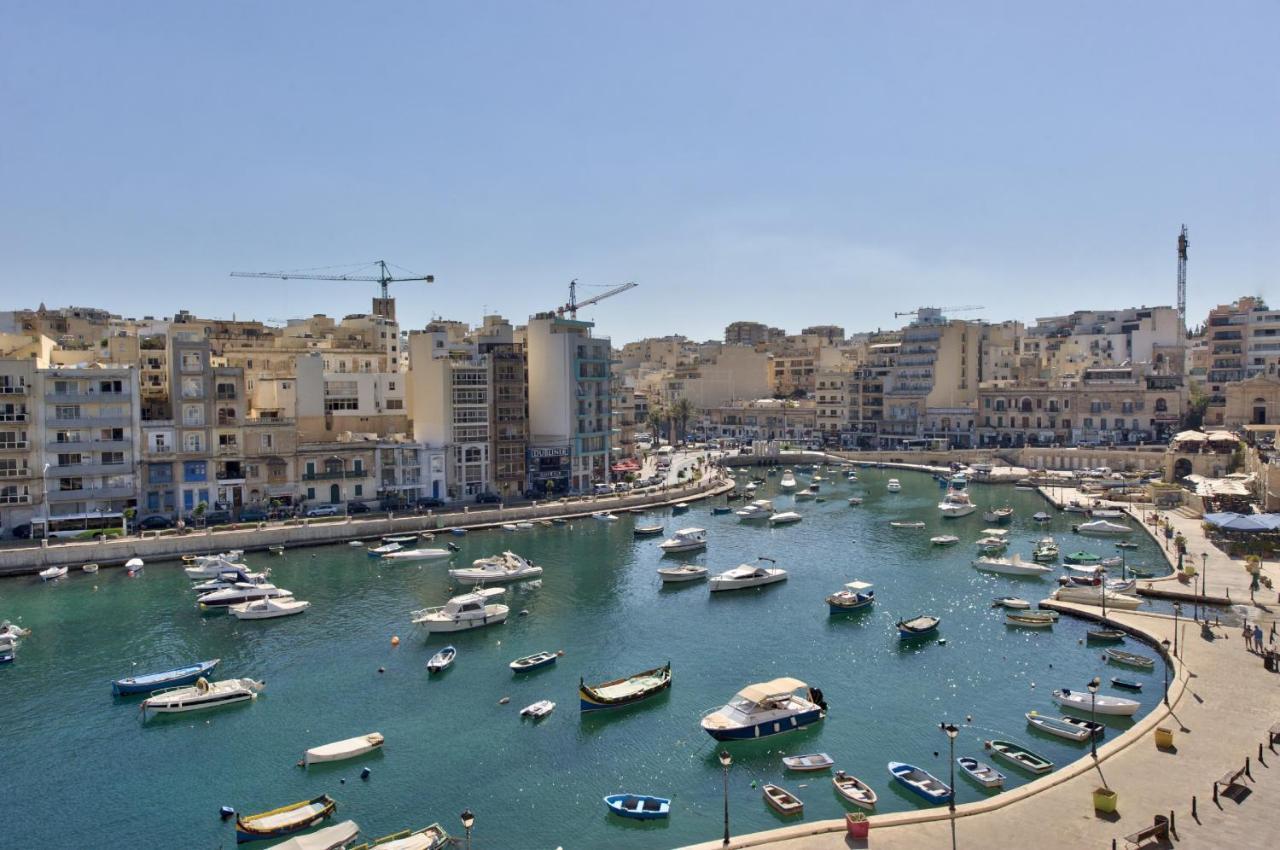 Spinola Court - Stunning Seaview Apartment & Penthouse On Spinola Bay By Shortletsmalta Saint Julian's ภายนอก รูปภาพ
