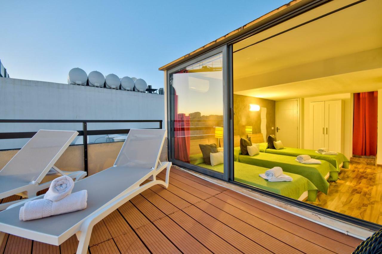 Spinola Court - Stunning Seaview Apartment & Penthouse On Spinola Bay By Shortletsmalta Saint Julian's ภายนอก รูปภาพ